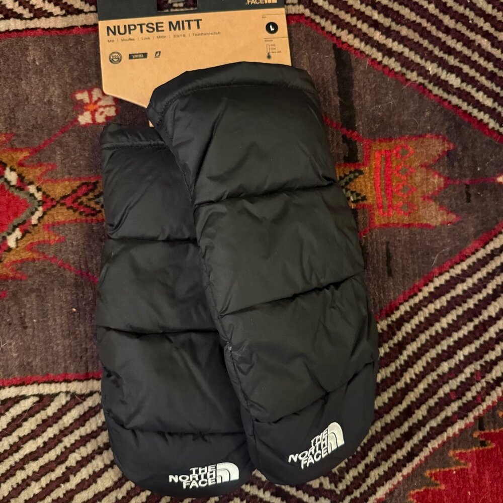 North Face Nuptse Mitt